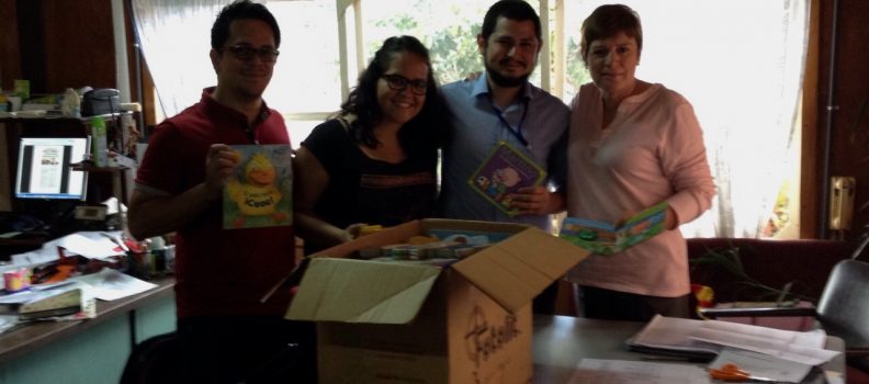 ILANUD y la Universidad de Costa Rica donan libros infantiles al sistema penitenciario de Costa Rica